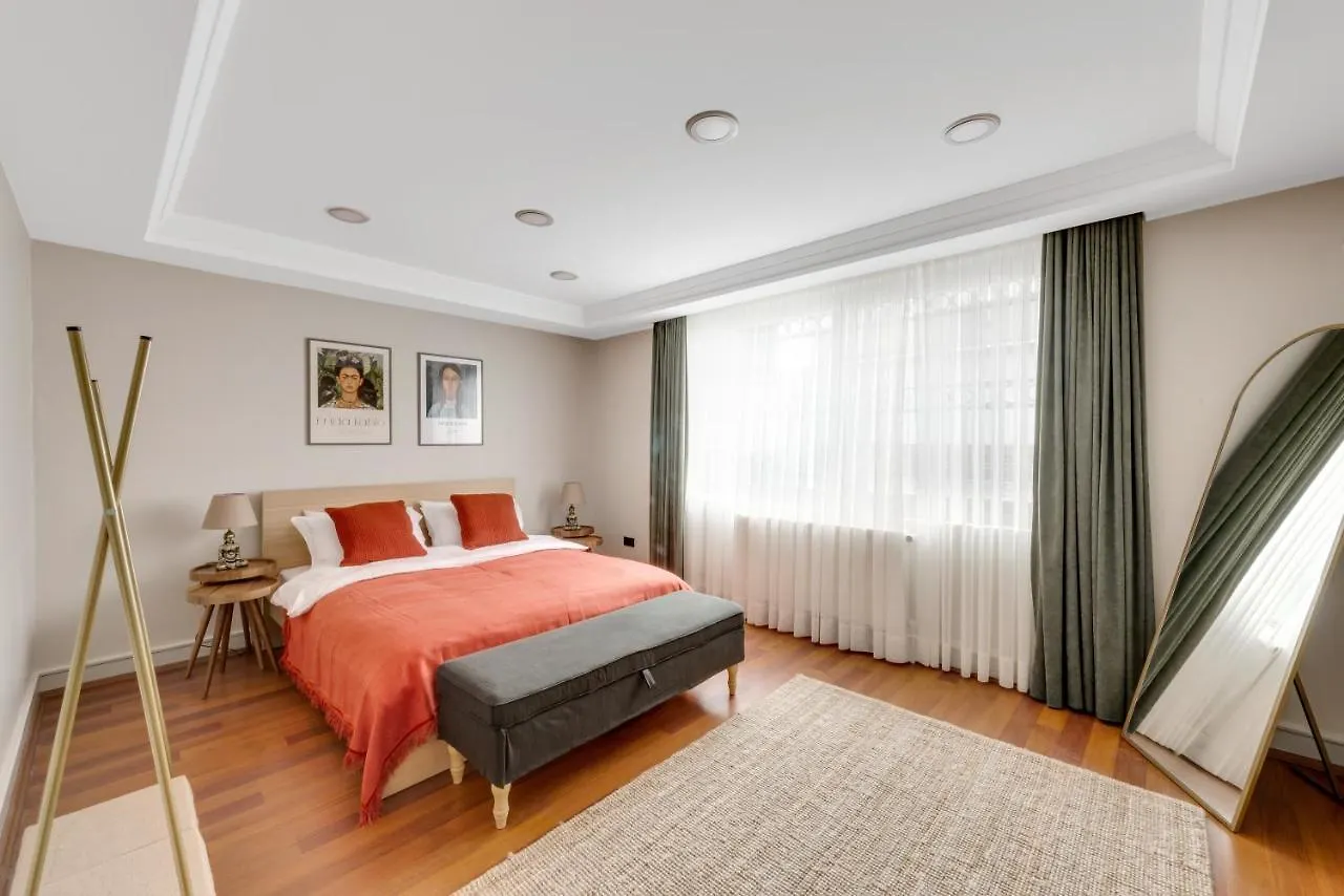 Amazing Bosphorus View Apartment Стамбул 0*,  Турция